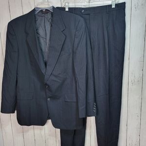 Vintage Hart Schaffner Marx Men's 2 Button Virgin Wool Pinstripe Suit 42R 34X30.
